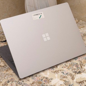 Model: Surface Laptop 3