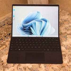 Model: Surface Pro 8