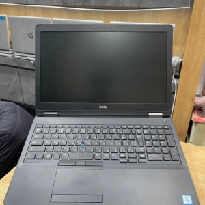 DELL LATATIUDE5570