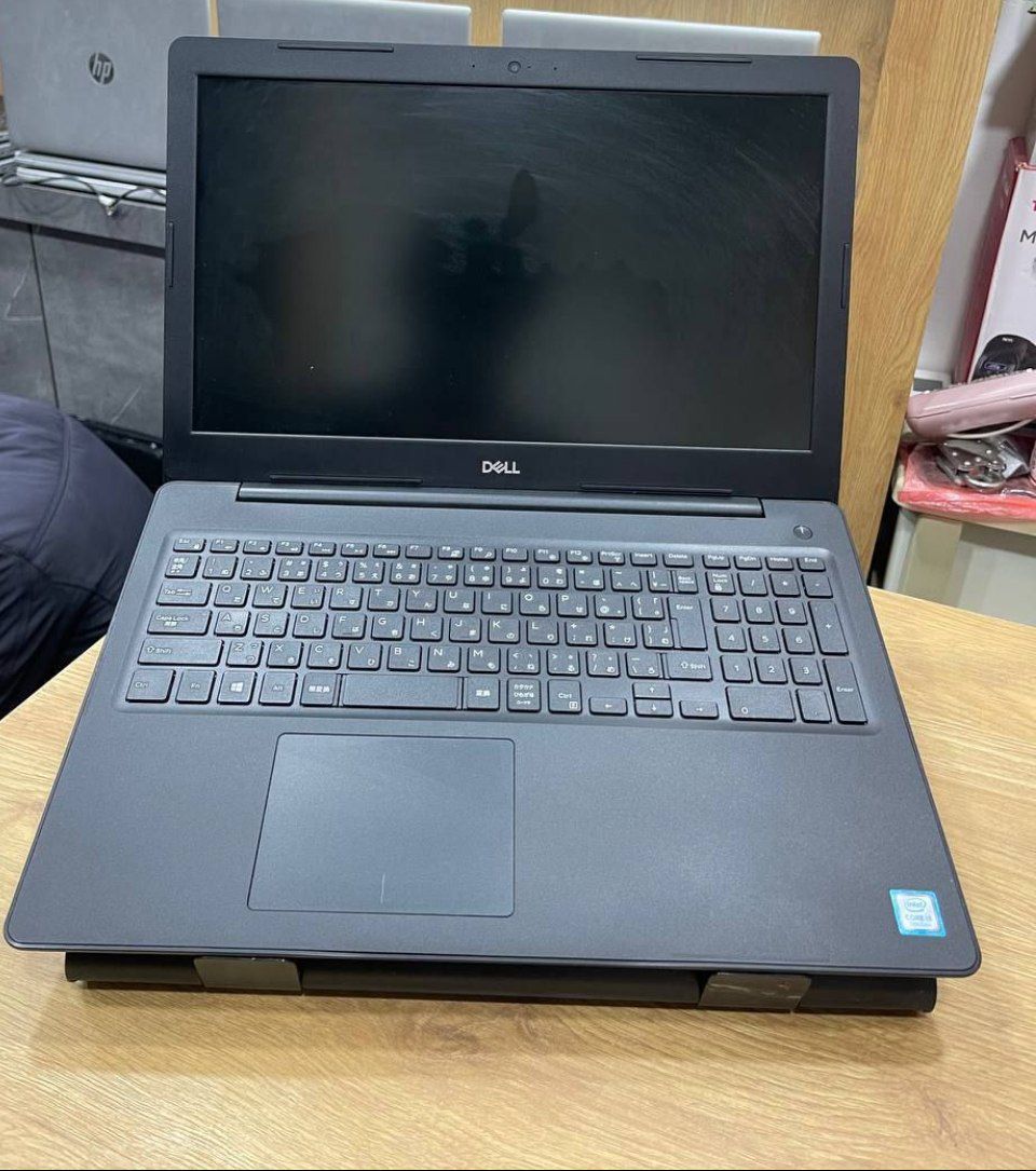 DELL LATATIUDE3568