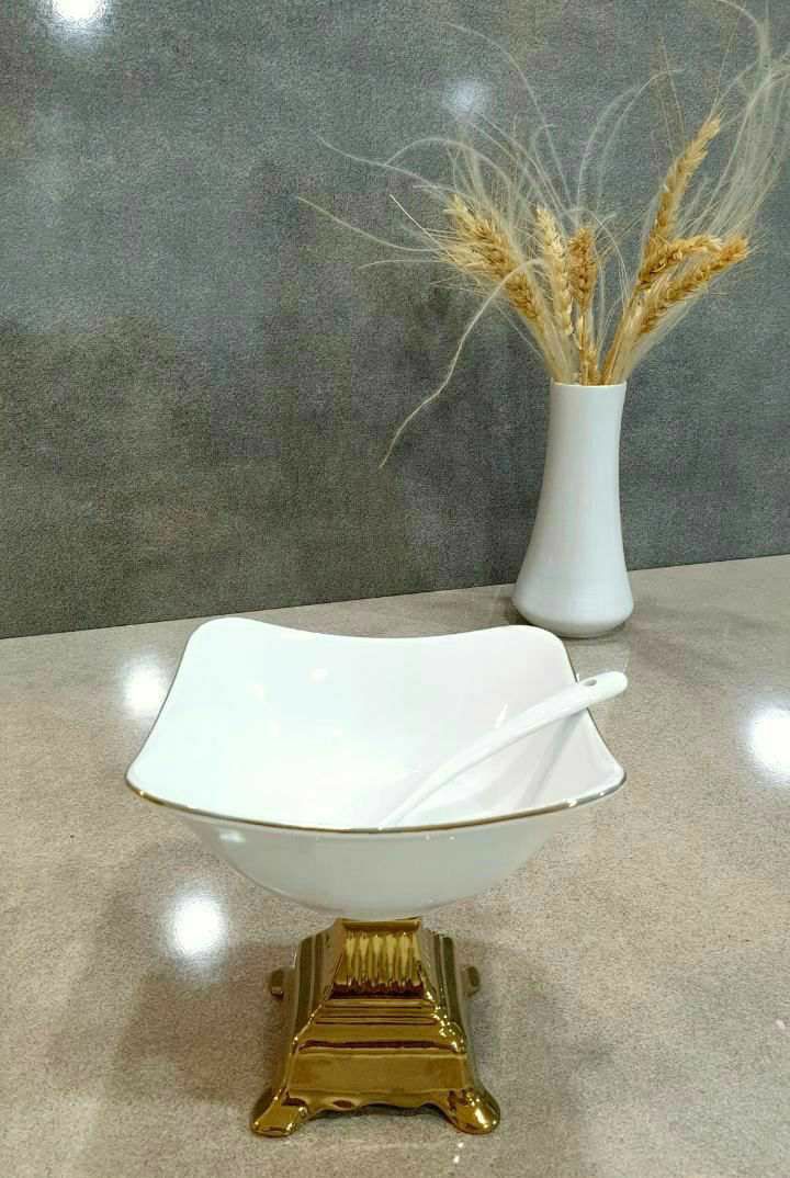 بستنی خوری فیوچر خط طلا پایه چینی pvd