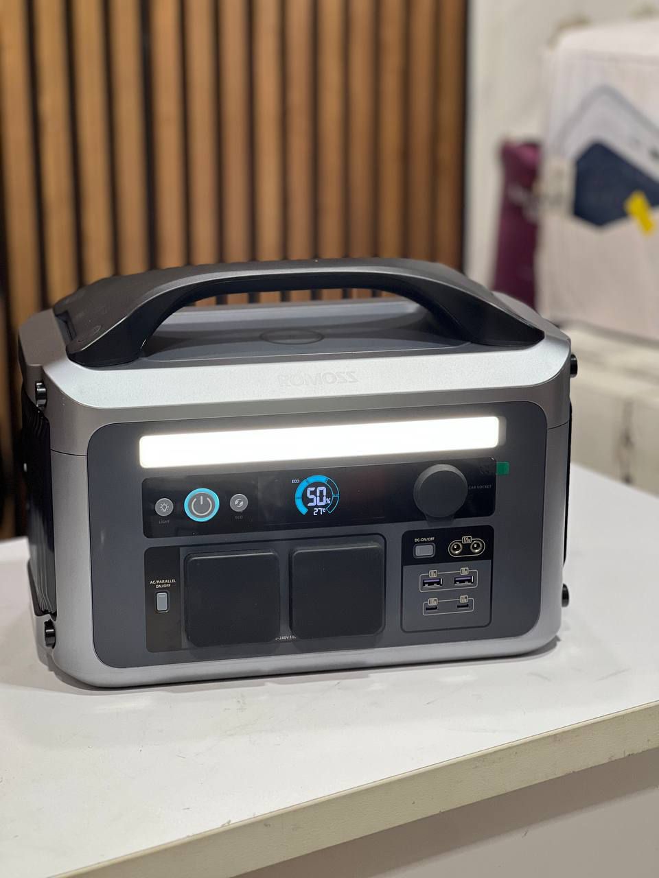 پاور استیشن قابل حمل ROMOSS X1000