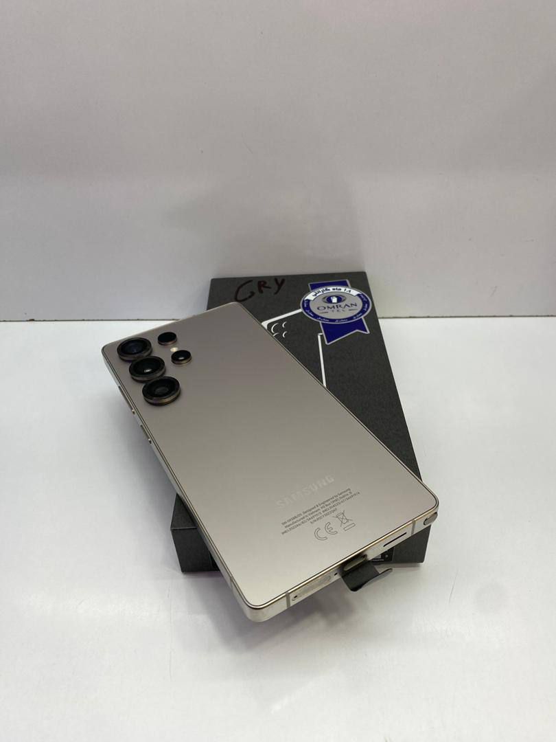 Samsung S25 ultra (256)ram8