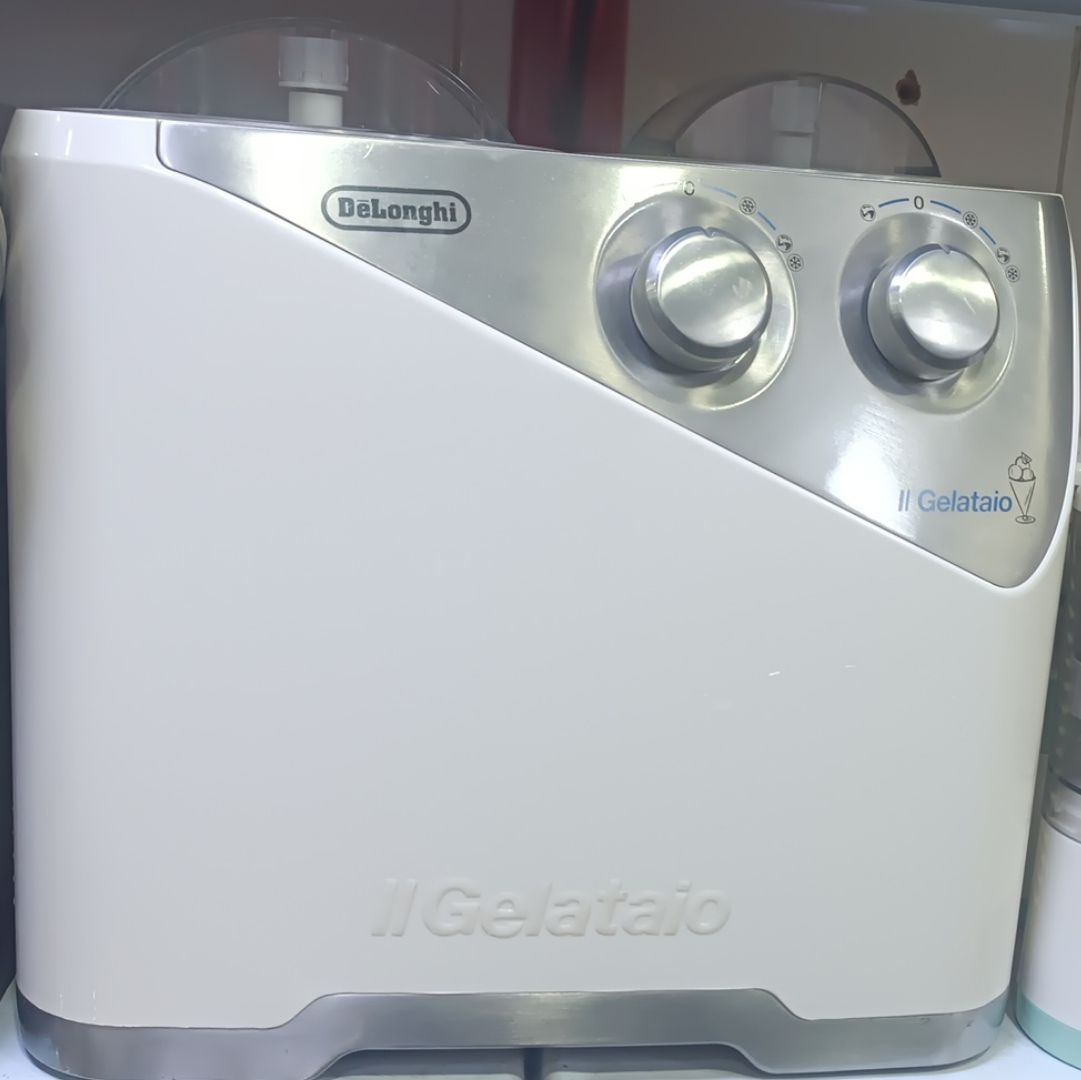 بستنی ساز فوق حرفه ای و صنعتی دلونگی دوقلو