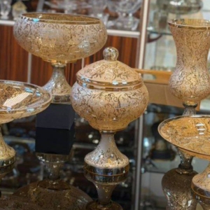 شکلات خوری از سرویس پذیرایی عسلی پلاس