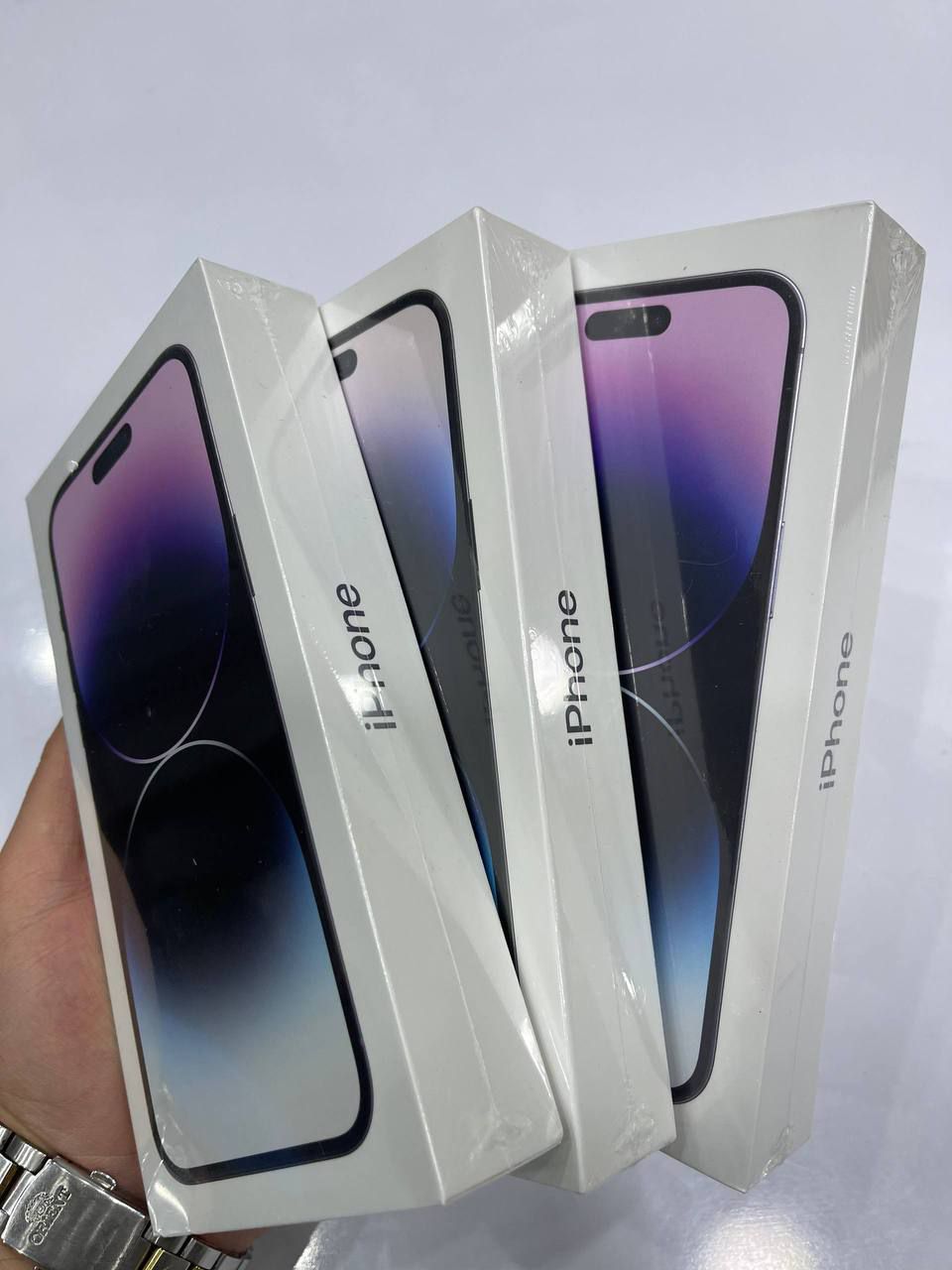 Iphone 14 pro LLA